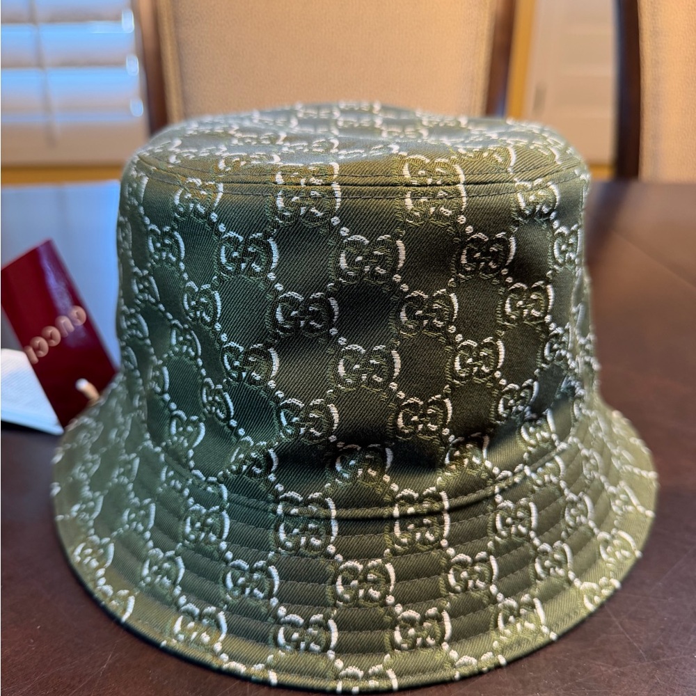 New Authentic Gucci GG Logo Bucket Hat Green - Picture 8 of 13
